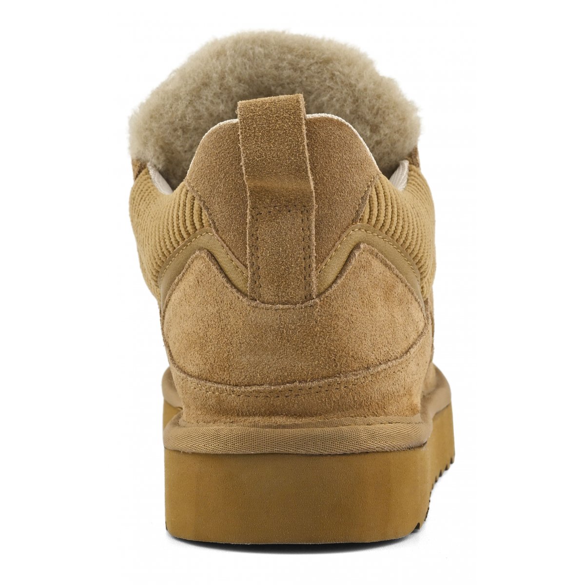Baskets en daim avec maxi lacets
