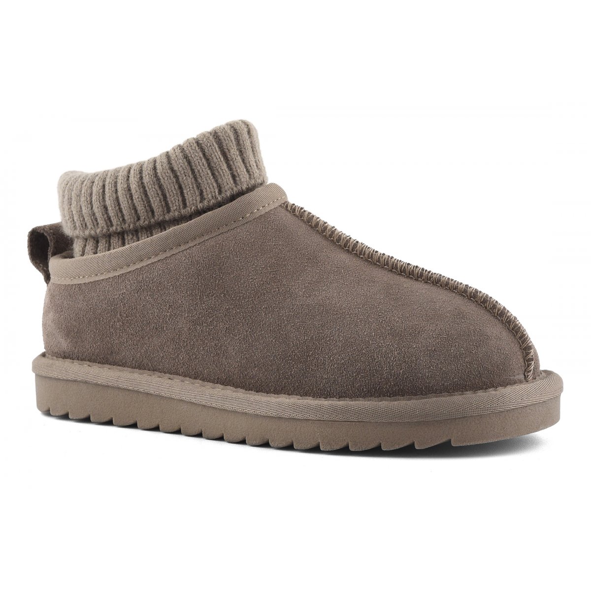 Eggy boot with wool sock