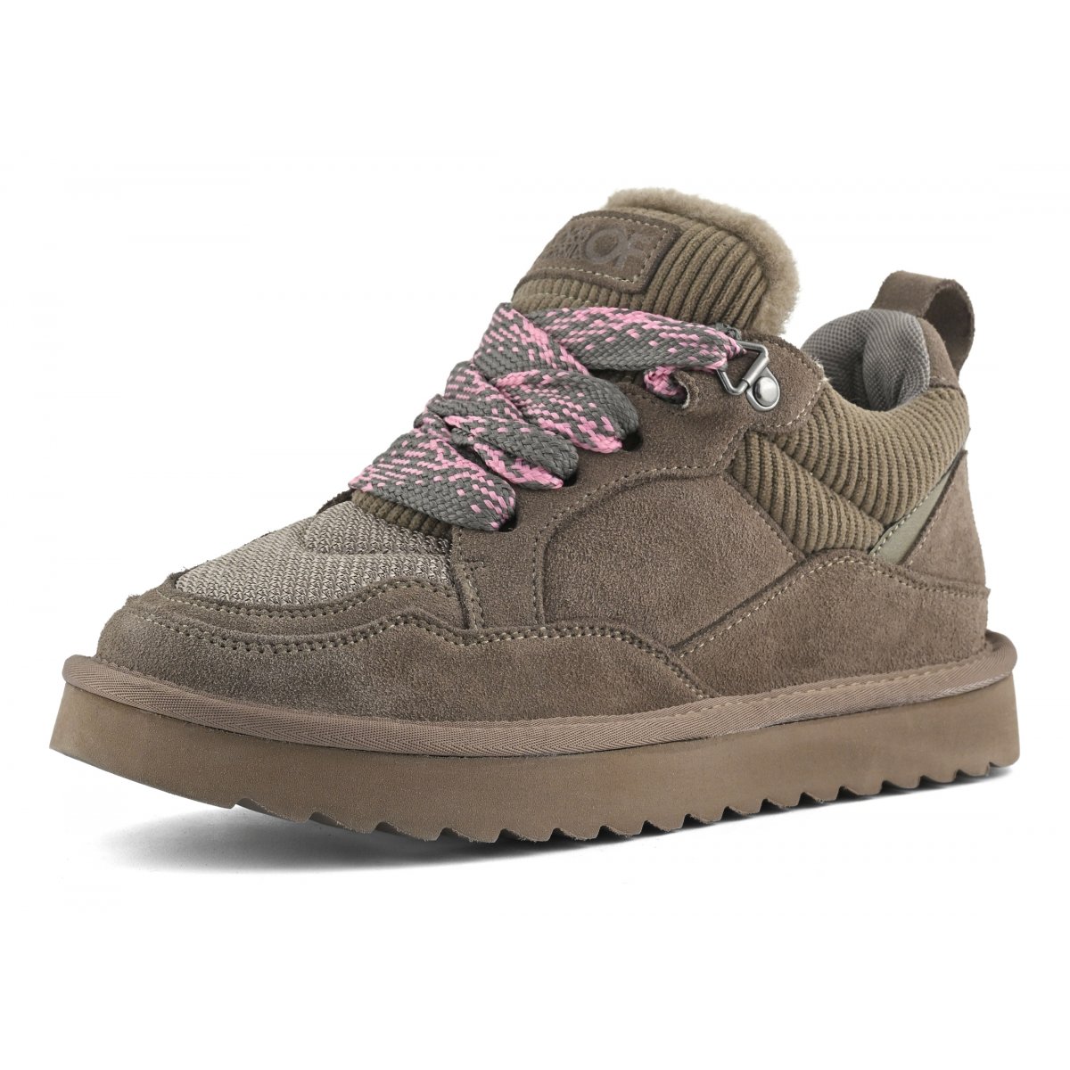 Baskets en daim avec maxi lacets