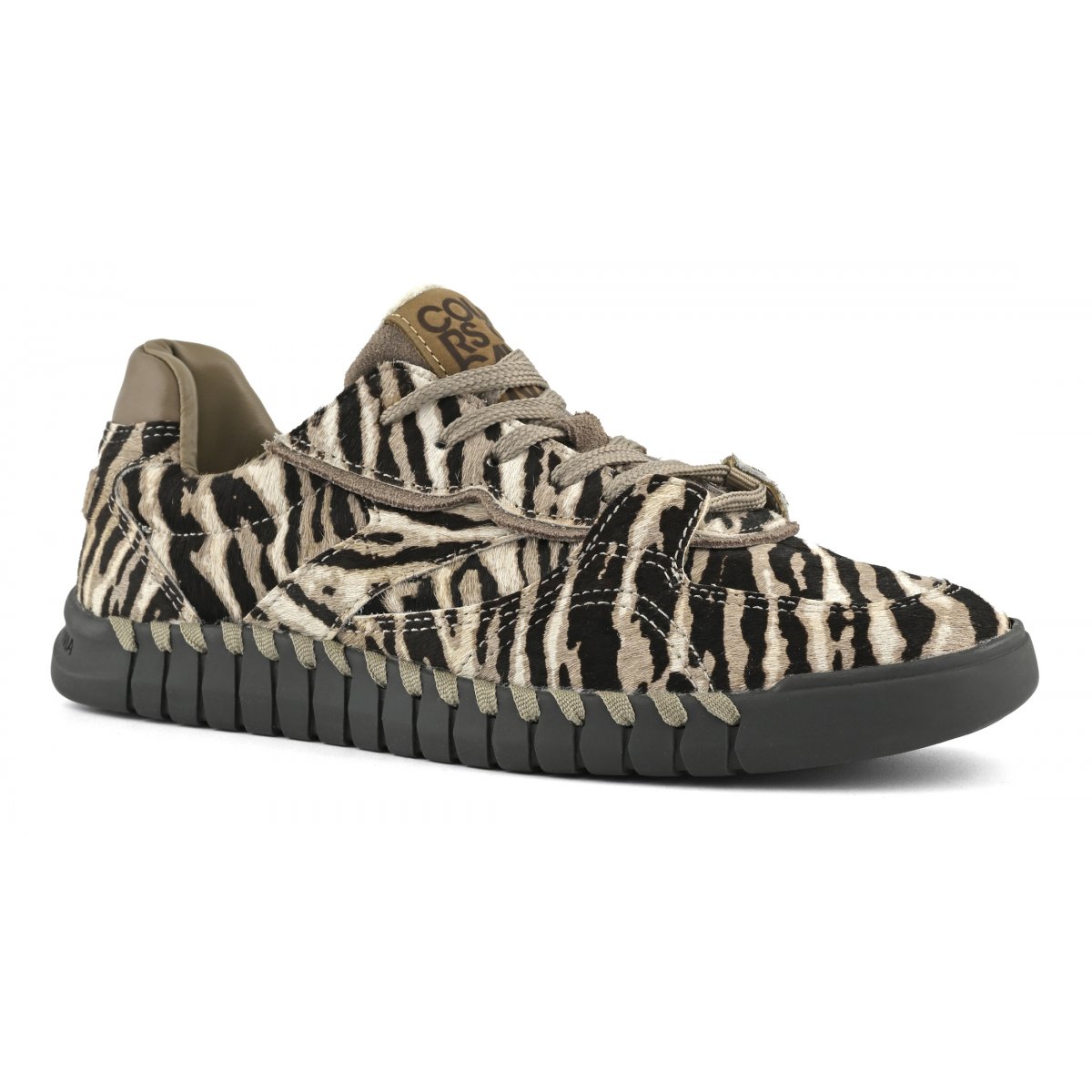 Baskets en cuir de vache