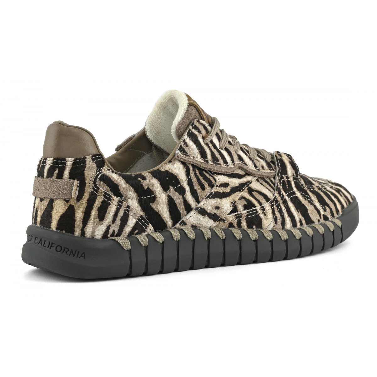 Baskets en cuir de vache