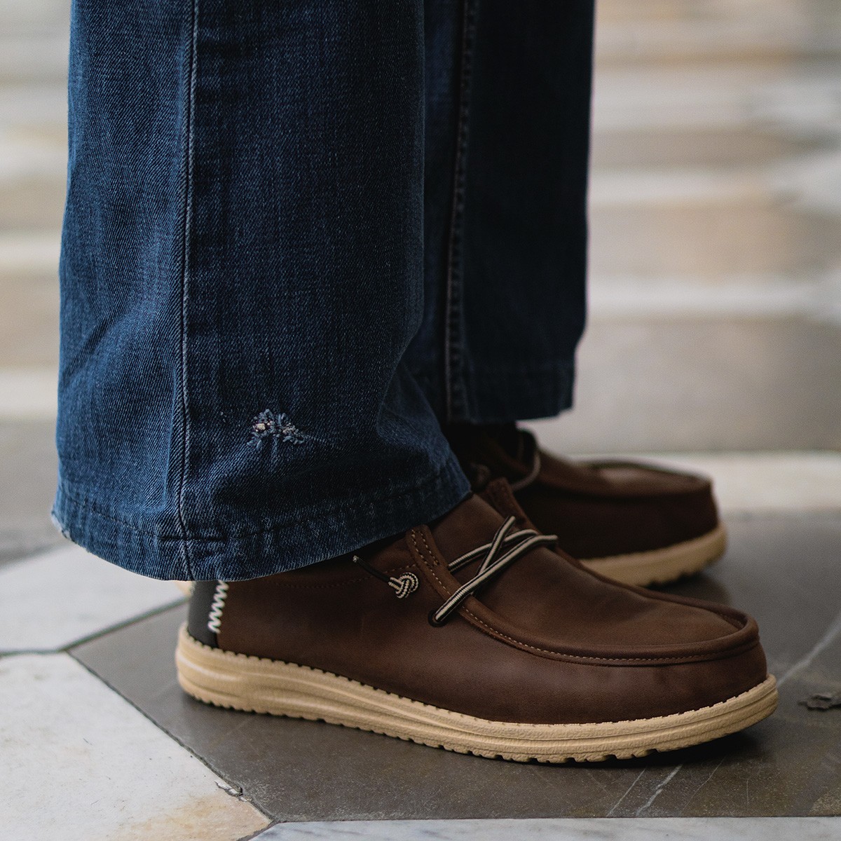 Wally full grain leather