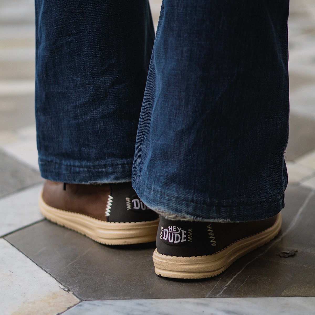 Wally full grain leather