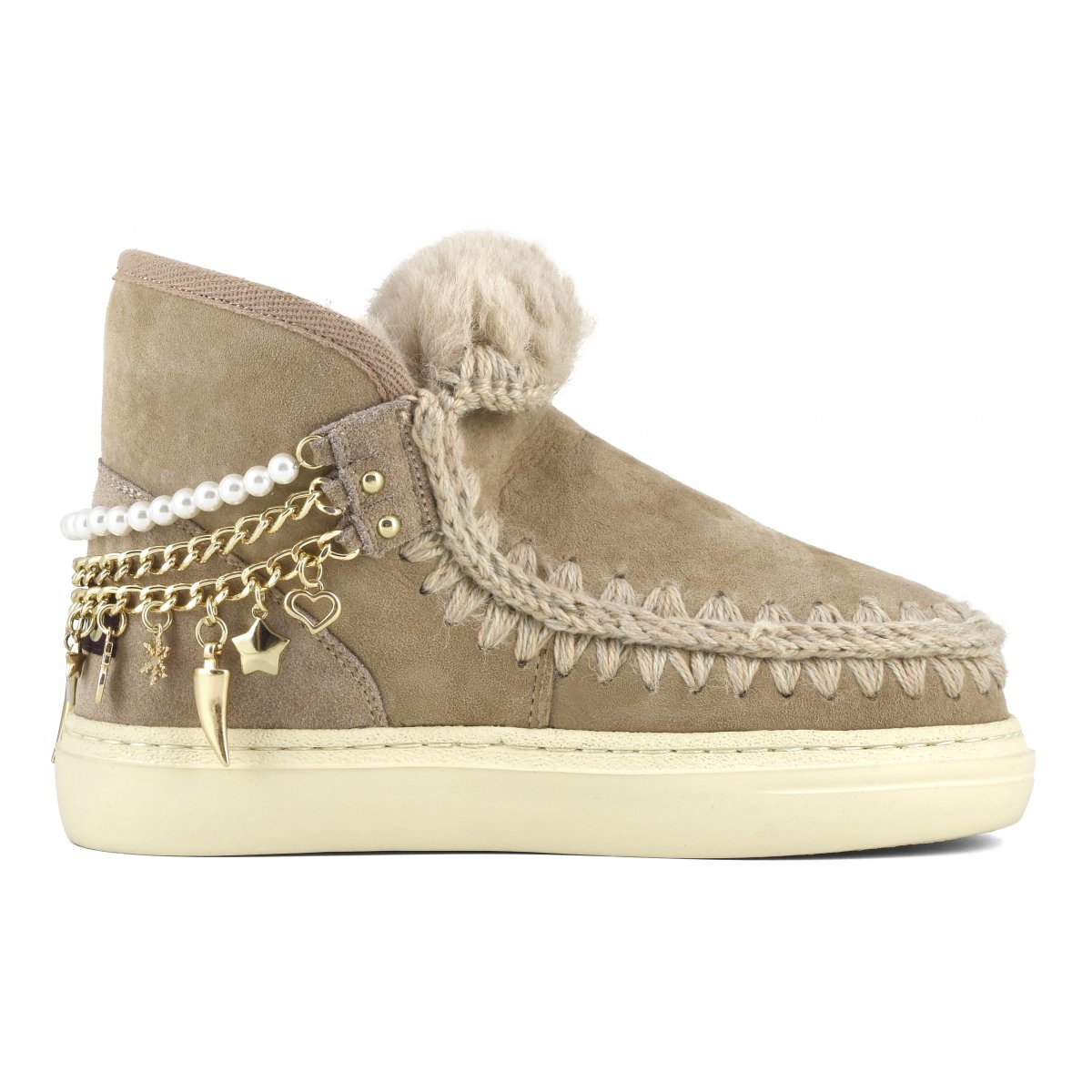 Eskimo sneaker bold chains & charms CAM img 1