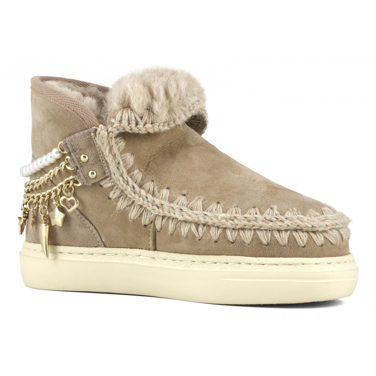Eskimo sneaker bold chains & charms CAM img 2