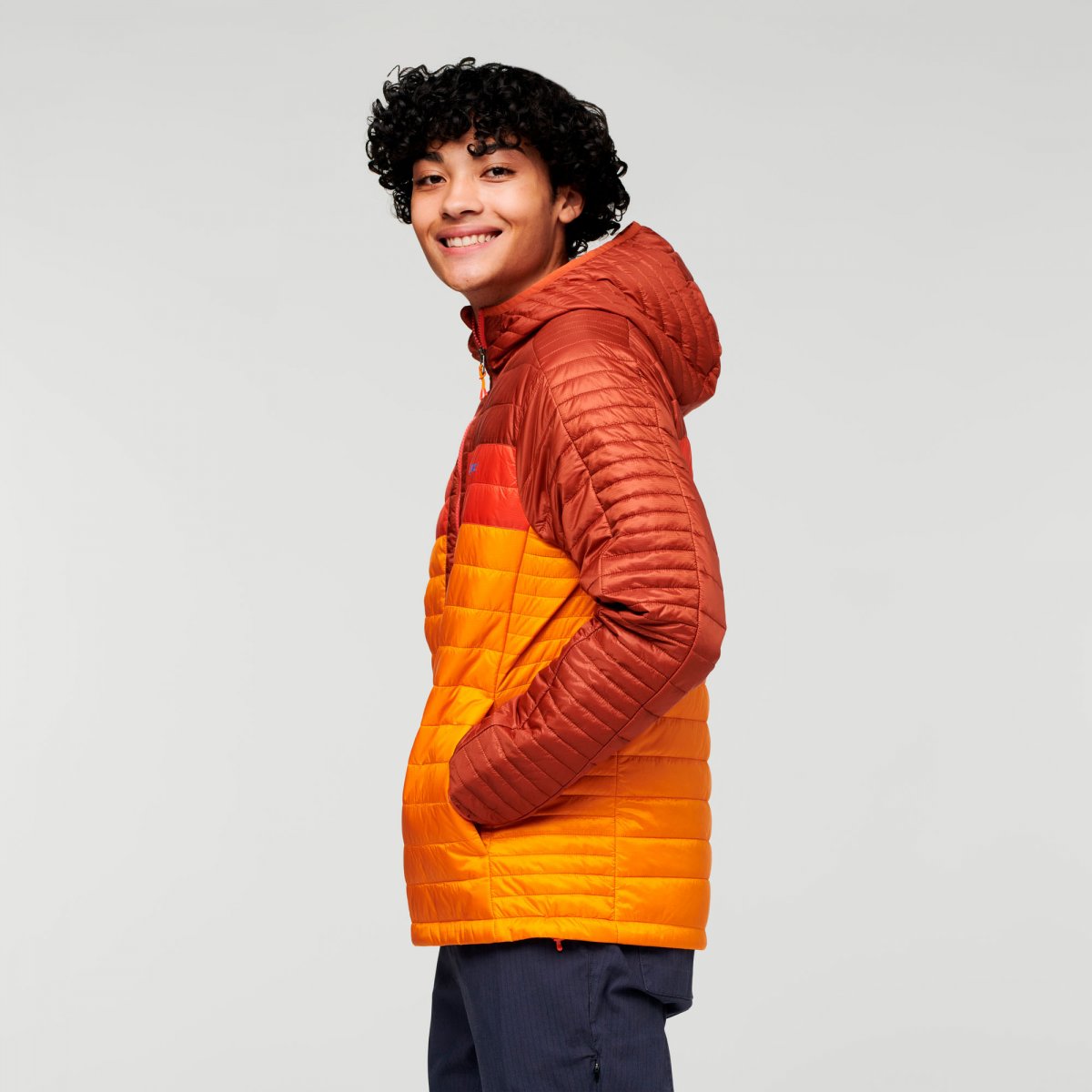 Capa Hooded Jacket M