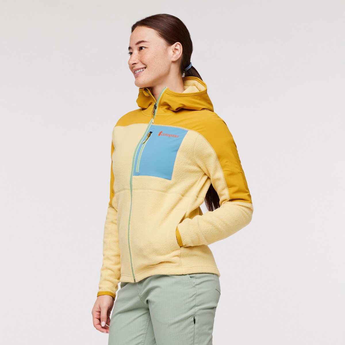Abrazo Hooded Full-Zip Fleece Jacket Woman