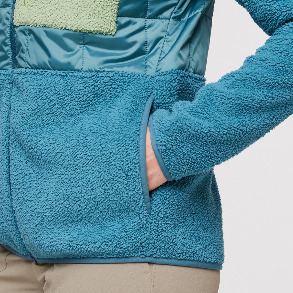 Trico Hybrid Hooded Jacket Woman