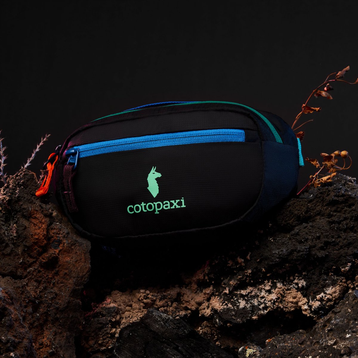 Kapai 1.5L Hip Pack - Del Día Dark