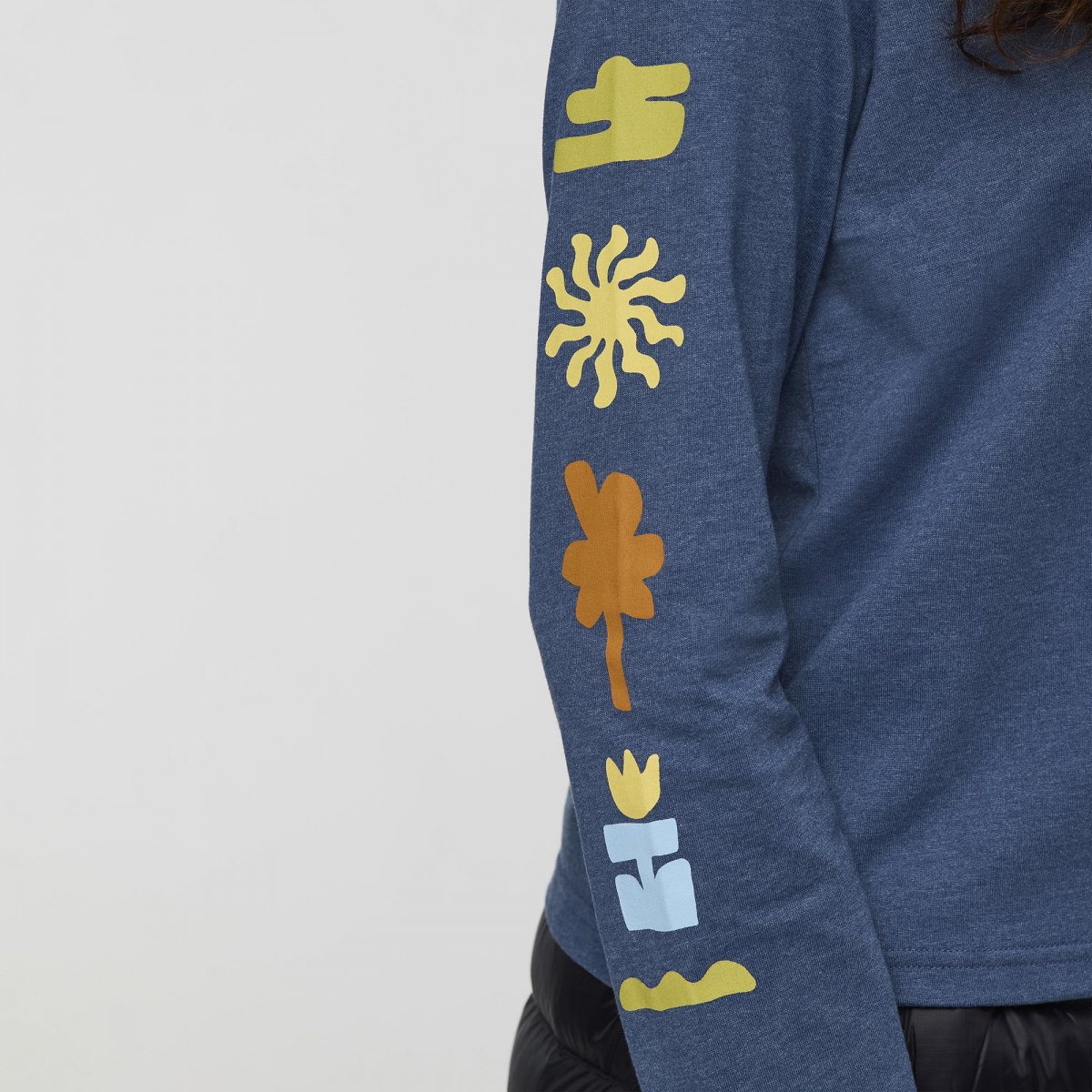 Sky To Sea Long-Sleeve T-Shirt Woman