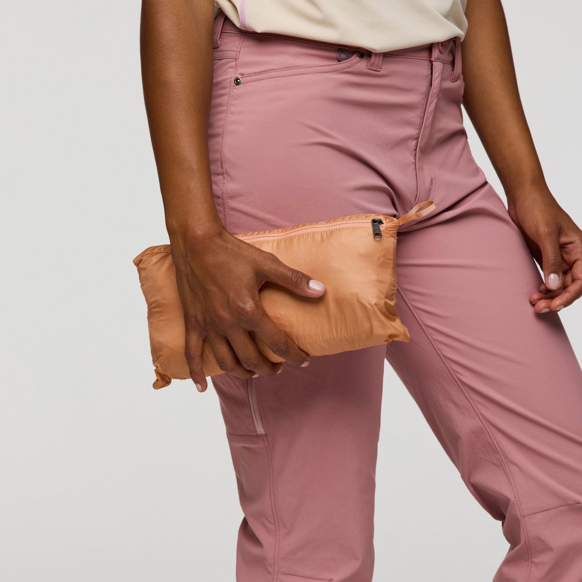 Capa Hybrid Insulated Hooded Jacket Woman