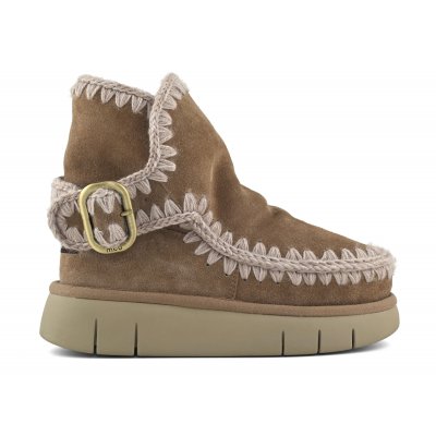 Bounce boot buckle strap