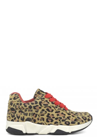 Leather sneaker in camouflage or leopard print
