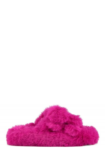 Faux fur slipper with buckles