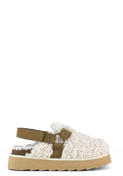 Platform sabot in teddy fur with leather straps