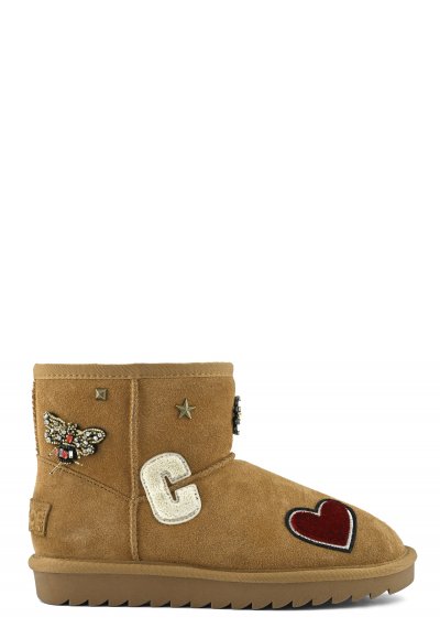 Cow suede winter boot with patches