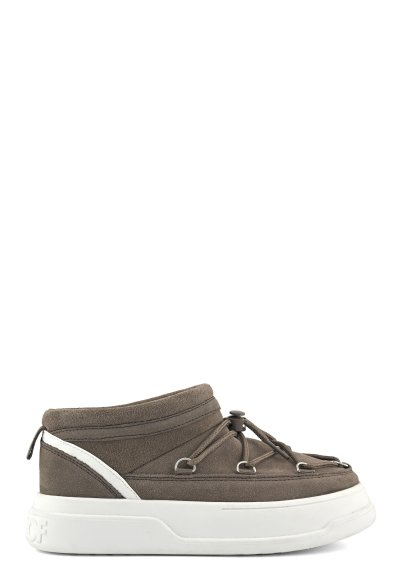 Cow suede sneaker mountain look