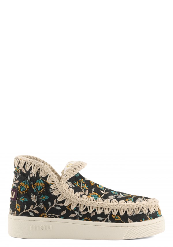 Summer Sneaker Flower Embroidery EBBLA