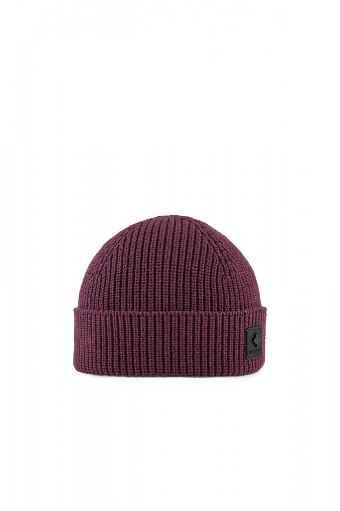 Ribbed short beanie