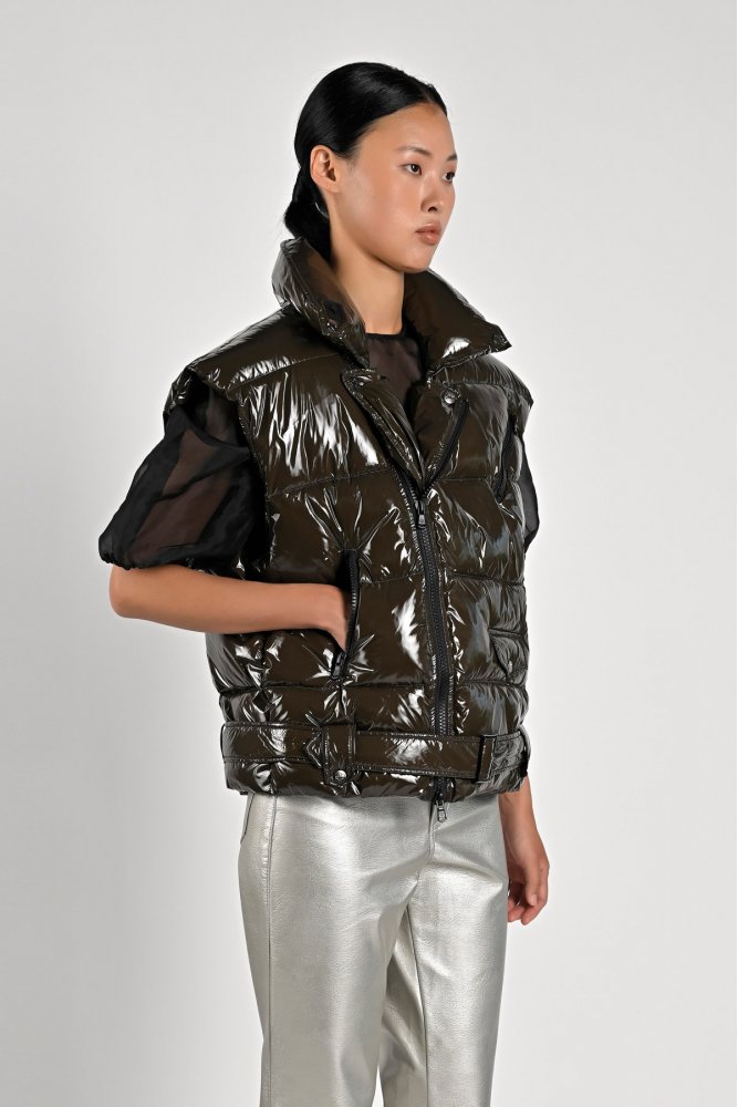 Kara vest glossy