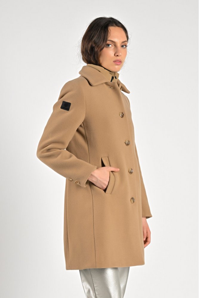 Tachie coat