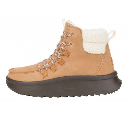 Wendy peak apres suede cozy w